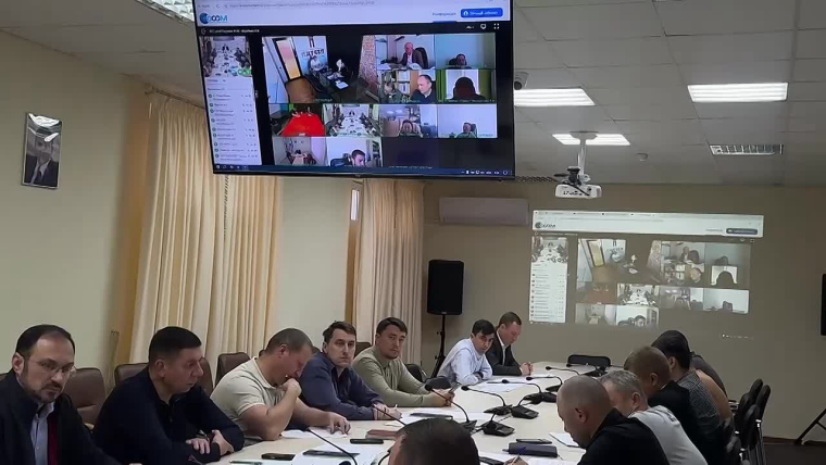 В Крыму обсудили ход реализации строительных проектов госпрограммы развития региона