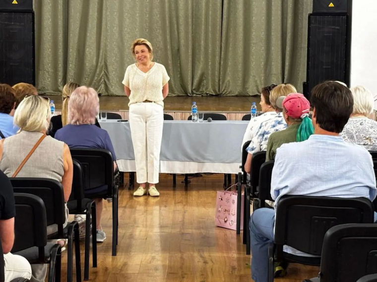 Янина Павленко: Как и обещала, рабочую субботу посвятила Симеизу – отработали проблематику поселков