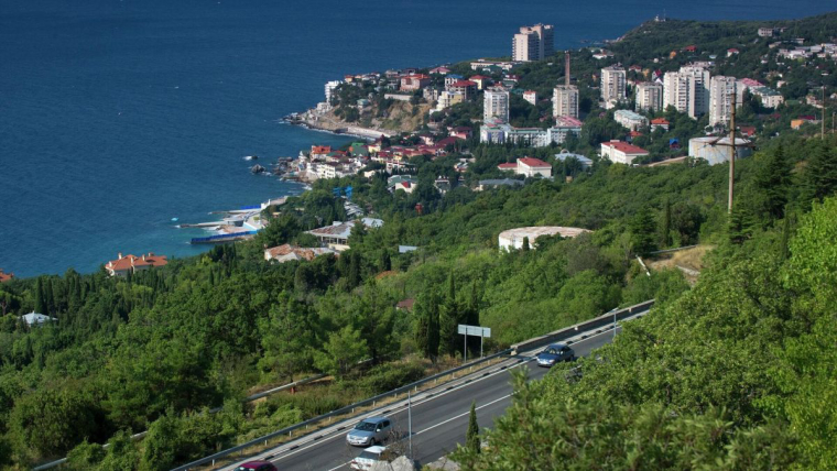 В Крыму в два поселка подведут воду и канализацию на ряд объектов