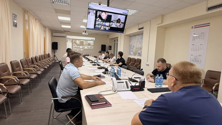 Эдуард Щёголев провел совещание по объектам госпрограммы развития Крыма