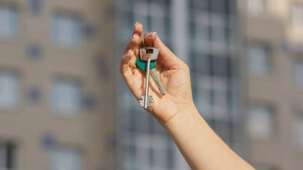 Купить квартиру в Крыму: сколько лет нужно копить семье с одним ребенком